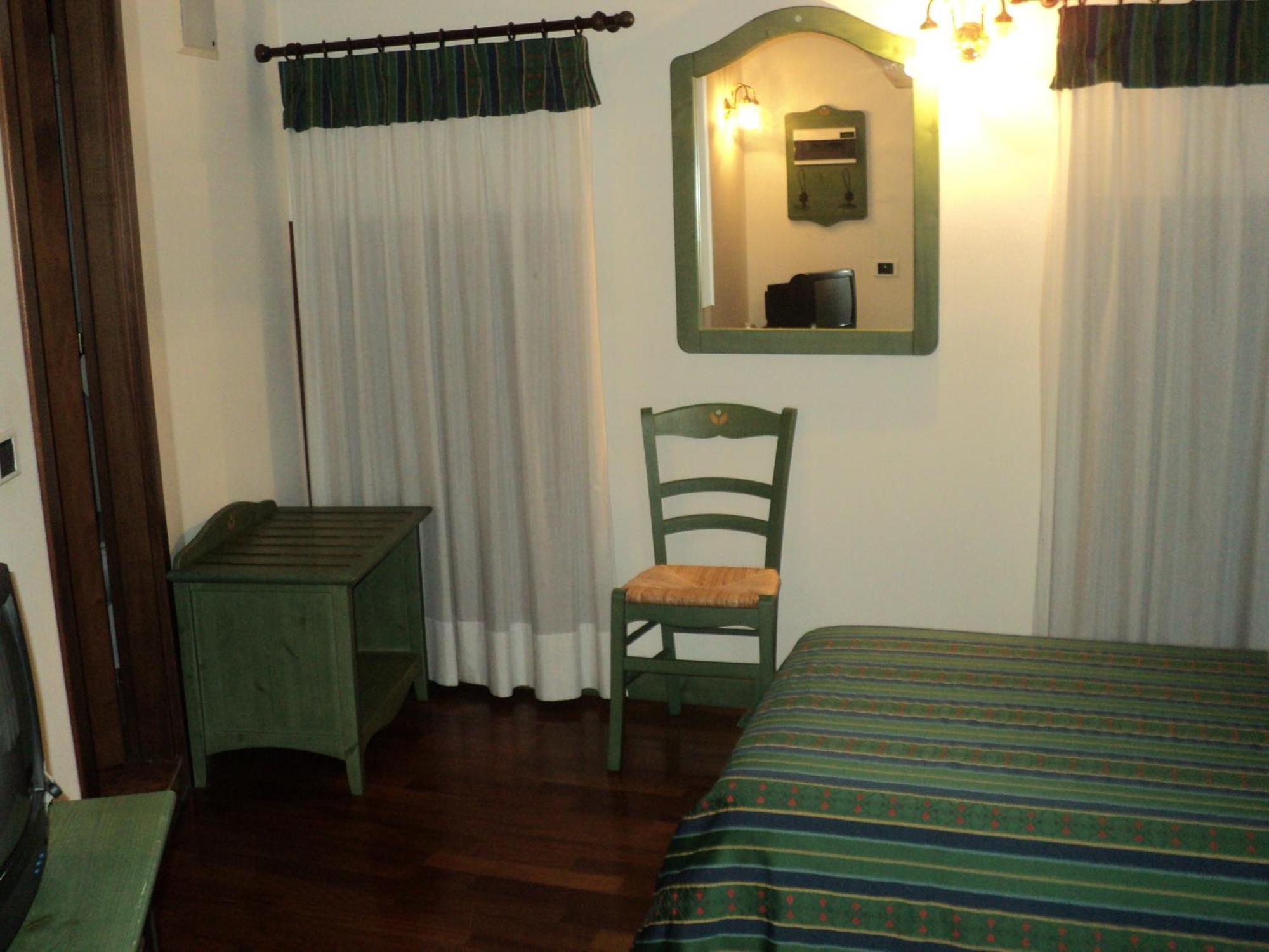 Albergo La Bersagliera Noventa di Piave Buitenkant foto